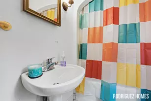 120 W 28th St, Holland, MI 49423 - Photo 21