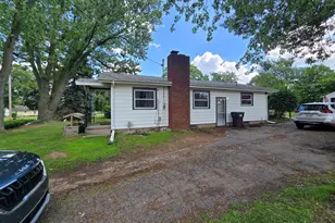 737 Royal Dr, Jackson, MI 49202 - Photo 7