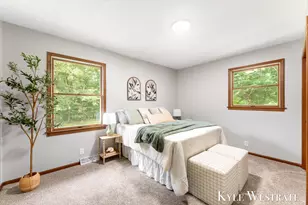 14439 Lincoln St, Grand Haven, MI 49417 - Photo 11