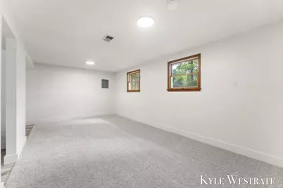 14439 Lincoln Street, Grand Haven, MI 49417 - Photo 21