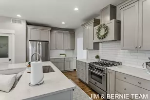 10493 Cottage Wy, Holland, MI 49423 - Photo 11