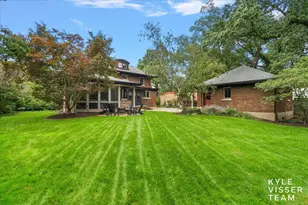 640 Cambridge Blvd SE, East Grand Rapids, MI 49506 - Photo 53