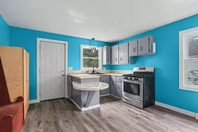 17 E Isabella Avenue, Muskegon, MI 49442 - Photo 11