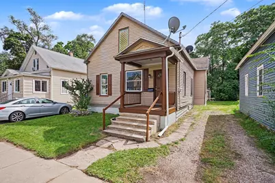 17 E Isabella Avenue, Muskegon, MI 49442 - Photo 3