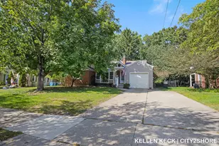 1931 Hall St SE, East Grand Rapids, MI 49506 - Photo 51