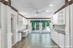 1931 Hall St SE, East Grand Rapids, MI 49506 - Photo 15