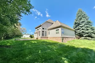 12868 Burgandy Dr, South Lyon, MI 48178 - Photo 7
