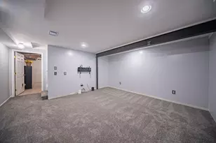 6261 Maplehurst Dr, Ypsilanti, MI 48197 - Photo 29