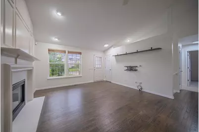 6261 Maplehurst Drive, Ypsilanti, MI 48197 - Photo 7