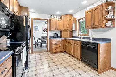 621 Manitou Road, Saint Joseph, MI 49085 - Photo 11