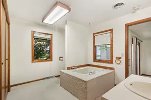 1405 W Lovell St, Kalamazoo, MI 49006 - Photo 15