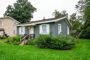 43 23rd St S, Battle Creek, MI 49015 - Photo 1