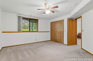 1963 Lakeview Dr, Zeeland, MI 49464 - Photo 49