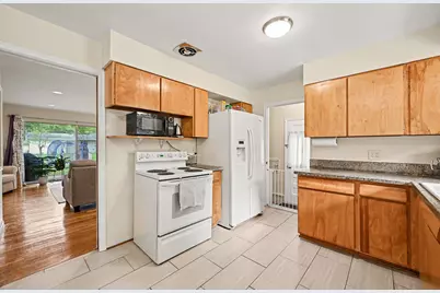 29567 Chelmsford Road, Southfield, MI 48076 - Photo 7