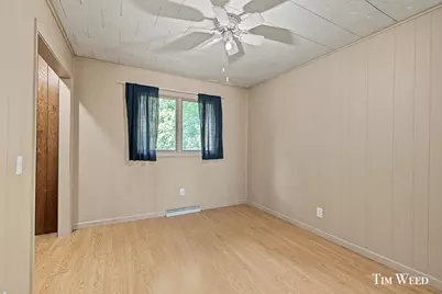 21556 1 Mile Road, Reed City, MI 49677 - Photo 11