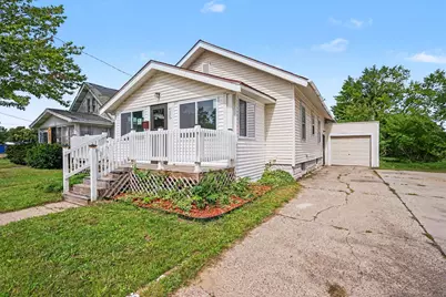 436 Catawba Avenue, Muskegon, MI 49442 - Photo 1