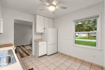 134 Wavell Street SE, Grand Rapids, MI 49548 - Photo 19