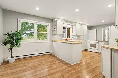 2115 20th Street, Allegan, MI 49010 - Photo 9