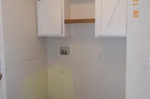 1552 Dazarow Dr, Monroe, MI 48162 - Photo 9