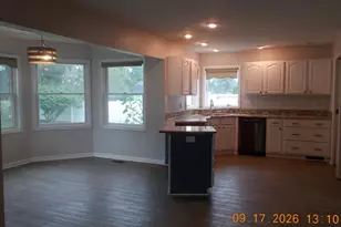 1552 Dazarow Dr, Monroe, MI 48162 - Photo 7