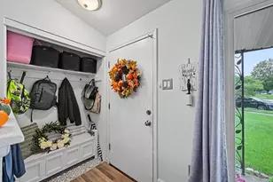 17663 Dolores St, Livonia, MI 48152 - Photo 13