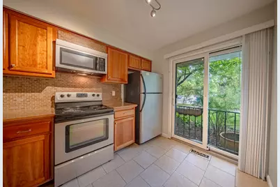 672 Greenhills Drive, Ann Arbor, MI 48105 - Photo 7