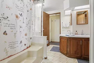 13492 Riverside Drive, Constantine, MI 49042 - Photo 11