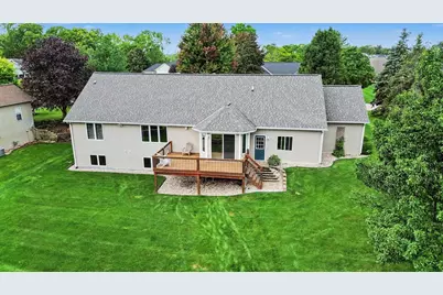 898 Mid Bluff Drive, Zeeland, MI 49464 - Photo 43