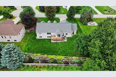 898 Mid Bluff Drive, Zeeland, MI 49464 - Photo 41