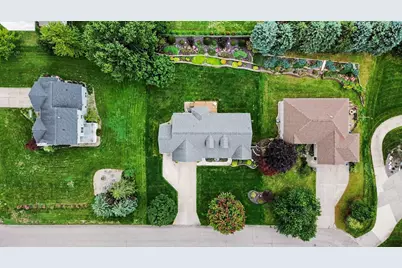 898 Mid Bluff Drive, Zeeland, MI 49464 - Photo 39