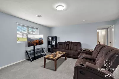 1698 Trent Ridge Court NE, Cedar Springs, MI 49319 - Photo 17
