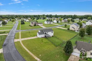1698 Trent Ridge Ct NE, Cedar Springs, MI 49319 - Photo 31