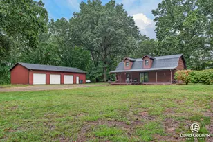 532 49th St, Grand Junction, MI 49056 - Photo 1