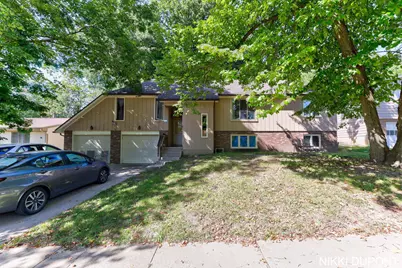 2435-2437 Edgewood Avenue SE, Grand Rapids, MI 49546 - Photo 1
