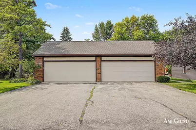 2285 Radcliff Circle SE, Grand Rapids, MI 49546 - Photo 55