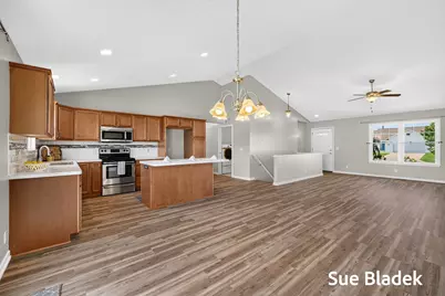 3716 Hickoryrow Court, Holland, MI 49424 - Photo 11