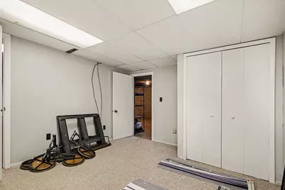 724 Crescent Road, Jackson, MI 49203 - Photo 17