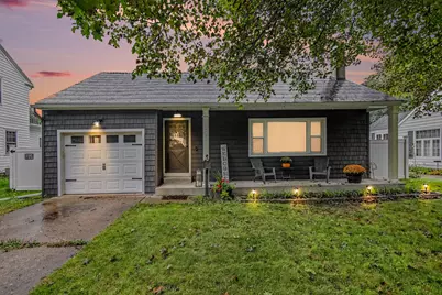 724 Crescent Road, Jackson, MI 49203 - Photo 1