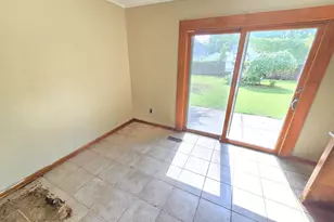 22620 Stephens St, Saint Clair Shores, MI 48080 - Photo 11
