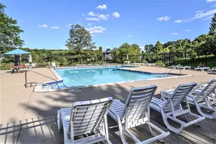 718 Watersedge Dr, Ann Arbor, MI 48105 - Photo 21