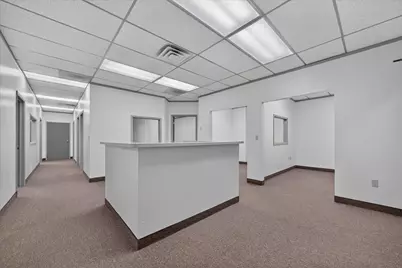 950 W Monroe Street #G200, Jackson, MI 49202 - Photo 3