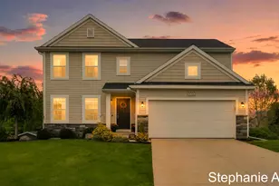4266 Springhill Dr, Hudsonville, MI 49426 - Photo 1