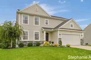 4266 Springhill Dr, Hudsonville, MI 49426 - Photo 3