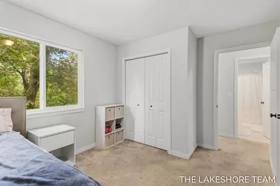 734 E 8th Street, Holland, MI 49423 - Photo 49