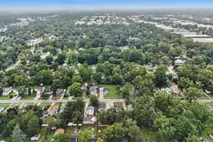 307 43rd St SE, Kentwood, MI 49548 - Photo 7
