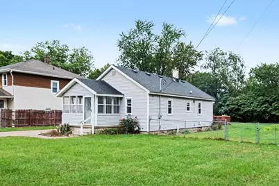 307 43rd Street SE, Kentwood, MI 49548 - Photo 5