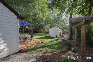 7656 Hazel Dr, Jenison, MI 49428 - Photo 23