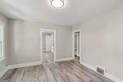 702 Fenimore Drive, Kalamazoo, MI 49048 - Photo 7