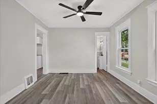 1009 Adams St SE, Grand Rapids, MI 49507 - Photo 13
