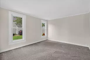 124 Washington St, Sparta, MI 49345 - Photo 25